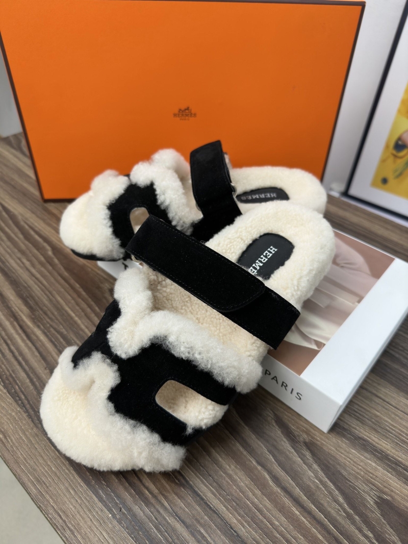 Hermes Slippers